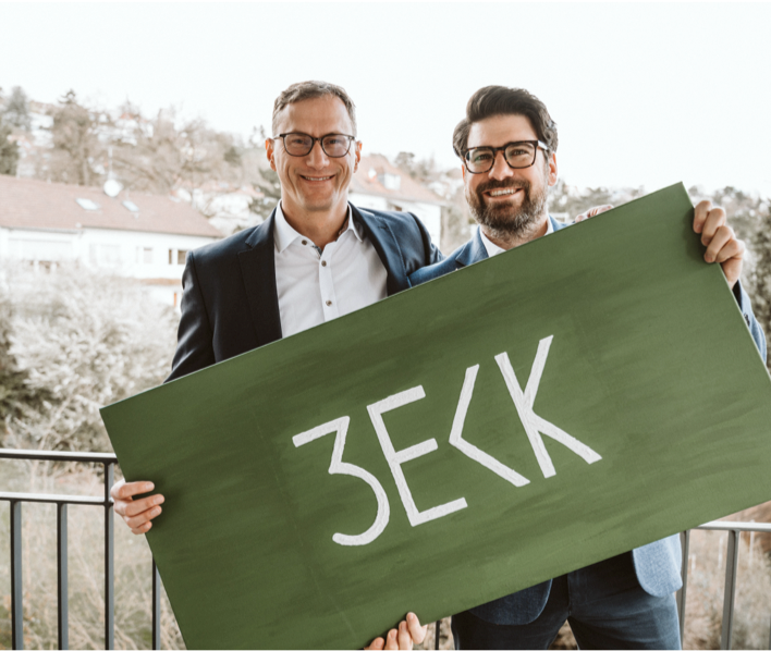 Icon Grafik mit Dreieck im Hintergrund